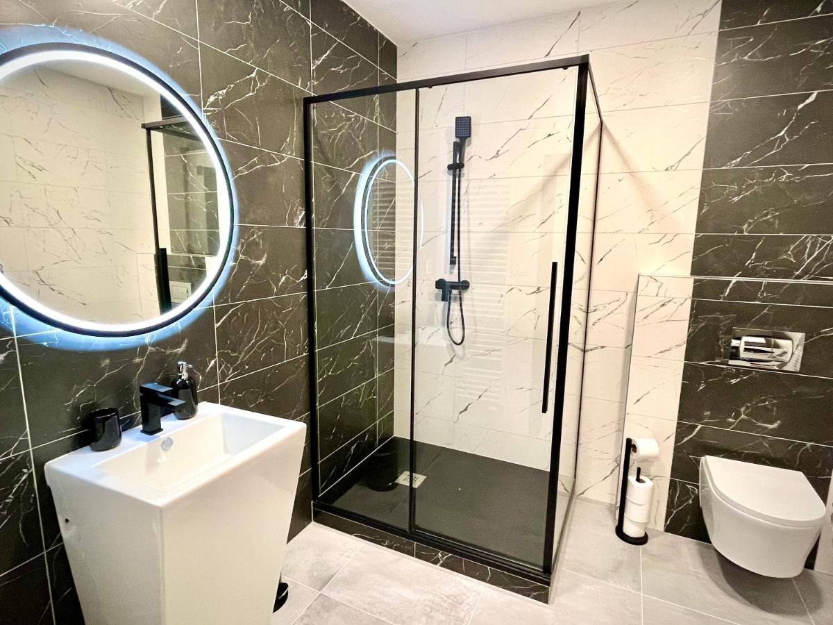 Apartmany Premium Se Soukromym Parkovanim Ческа-Липа Экстерьер фото