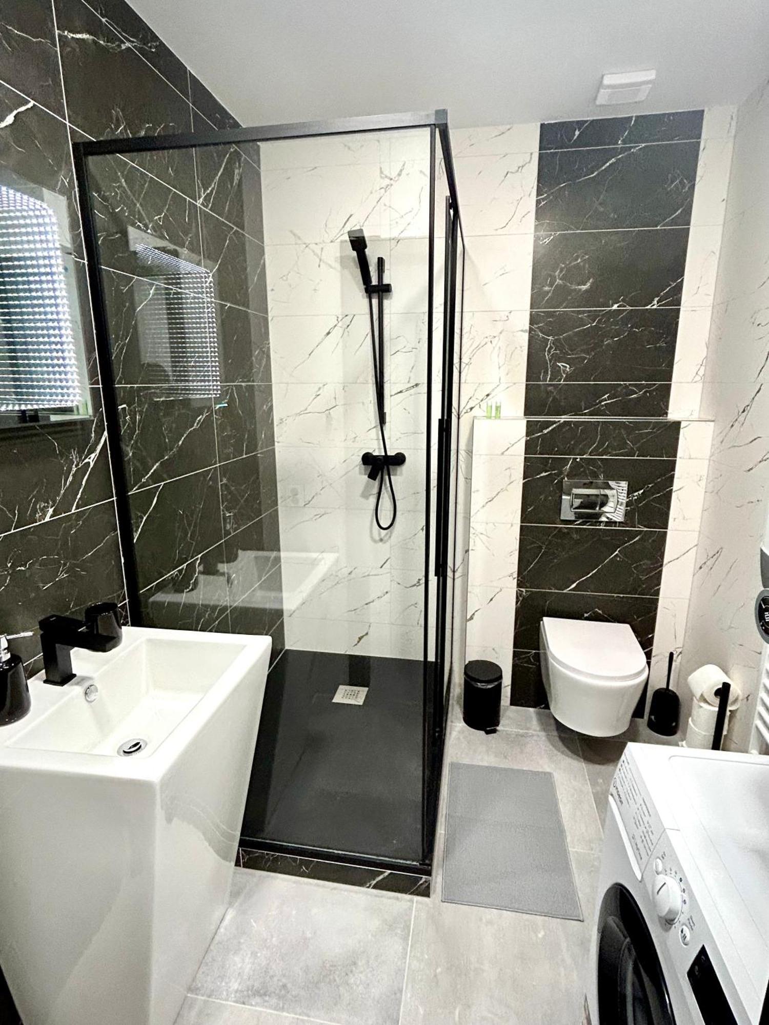 Apartmany Premium Se Soukromym Parkovanim Ческа-Липа Экстерьер фото